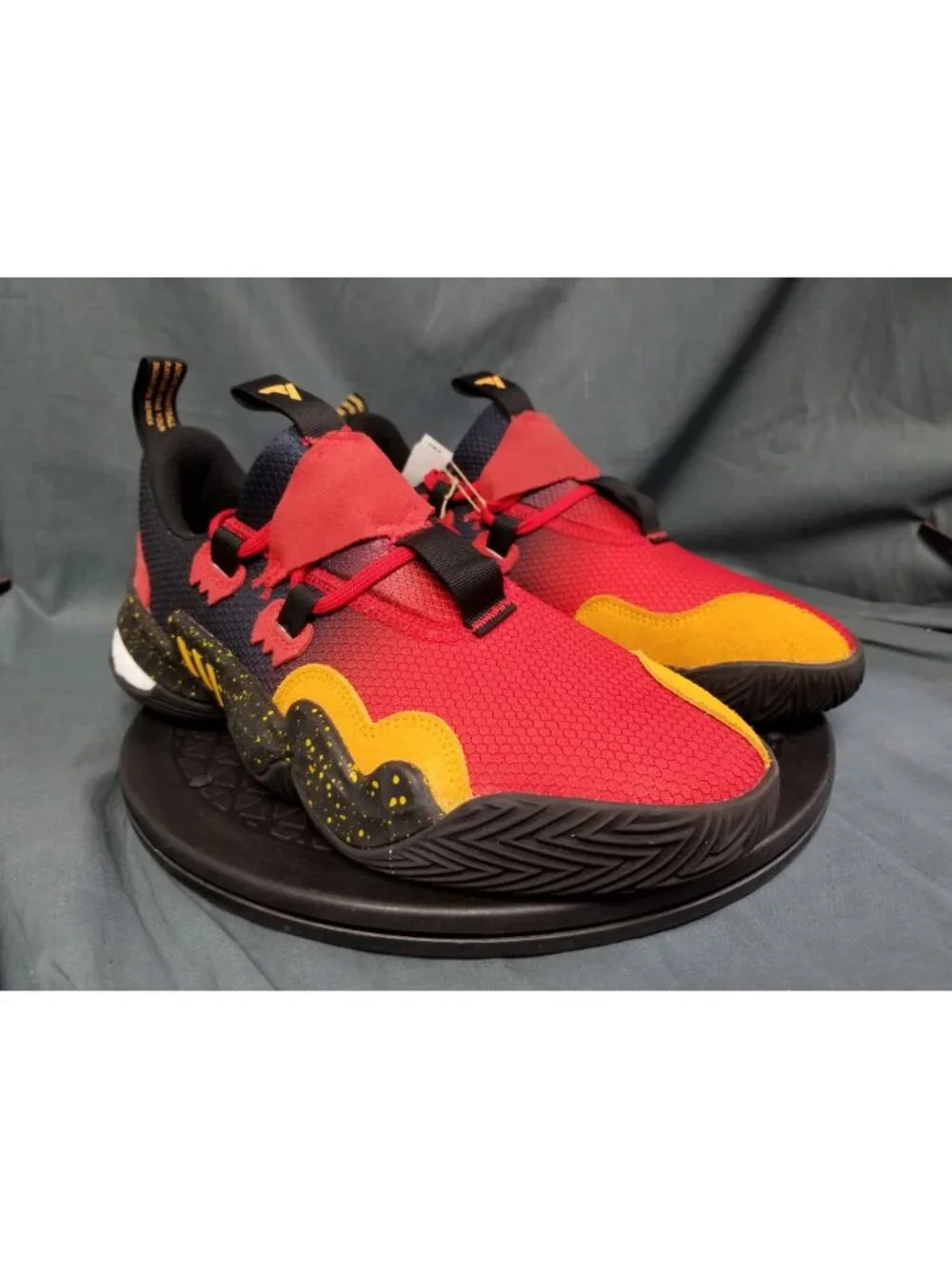 Adidas Trae Young 1 Atlanta Hawks Black/Red/Yellow GY3772 Mens Size 8 NEW NO BOX